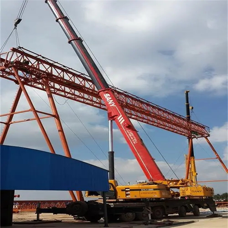 米易钢结构吊装